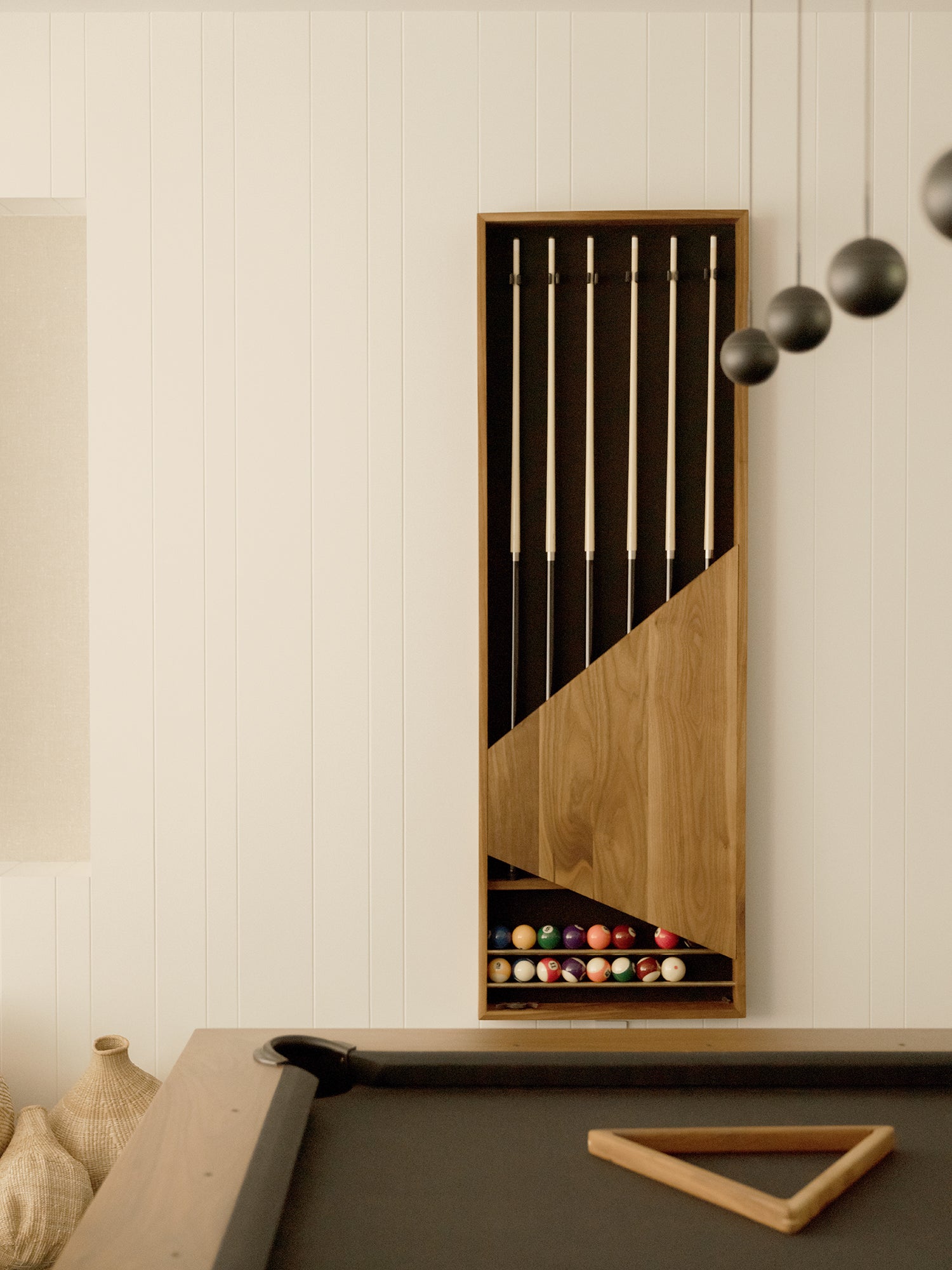 Woolsey Wall Cue Rack